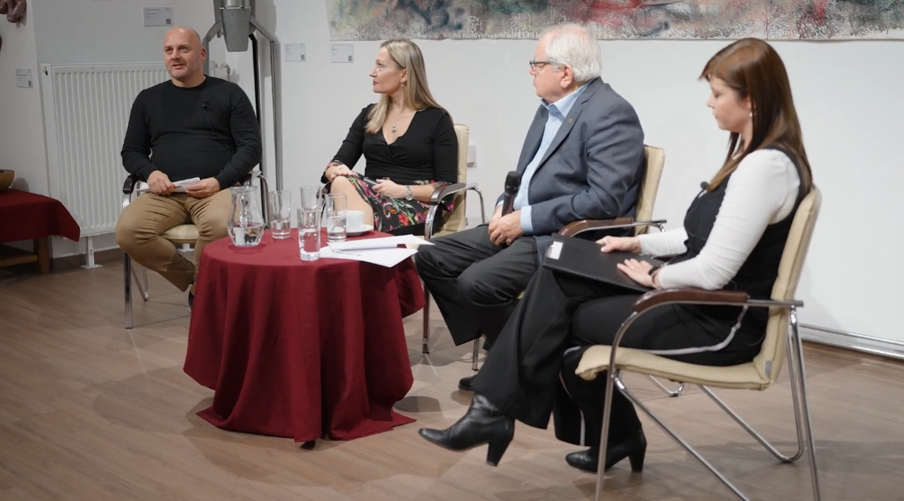 TABUK NÉLKÜL. A megmaradás művészete – magyar válaszok a demográfiai válságra.