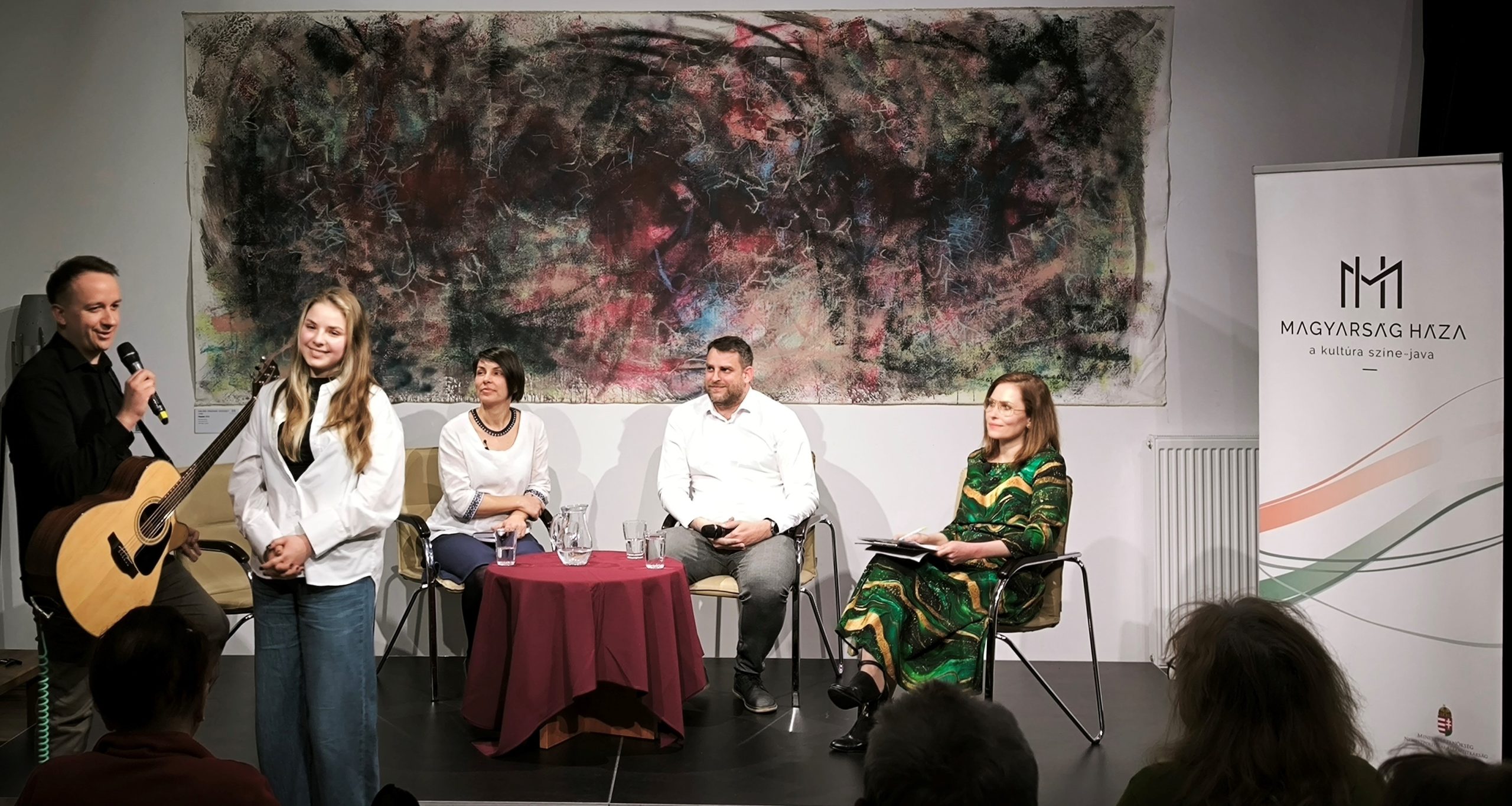 TABUK NÉLKÜL. Határon túli vagy külhoni? Kerekasztal-beszélgetés 2026. március 18.