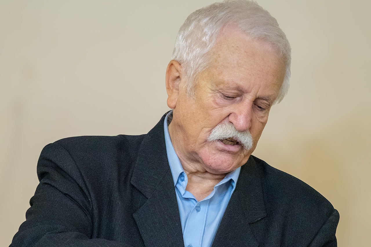 Az elveszettnek hitt magyar hőseposz. B. Kovács István előadása. MAGYARSÁG HÁZA IRODALMI SZALON.